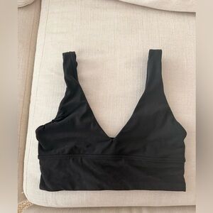 Lululemon Align v neck bra size 6 A/B